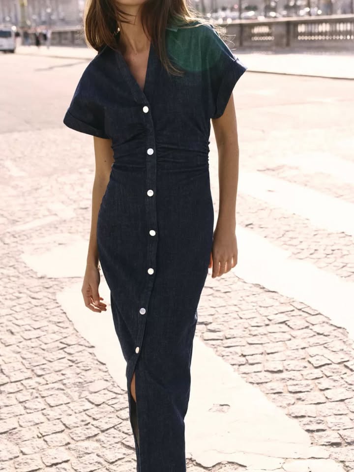 Single-button slim-fit denim dress