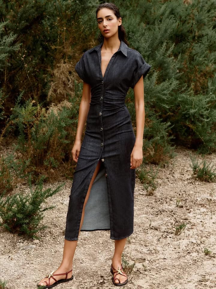 Single-button slim-fit denim dress