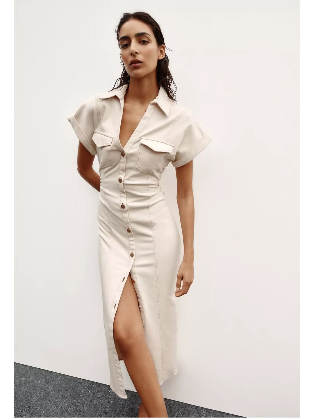 Single-button slim-fit denim dress