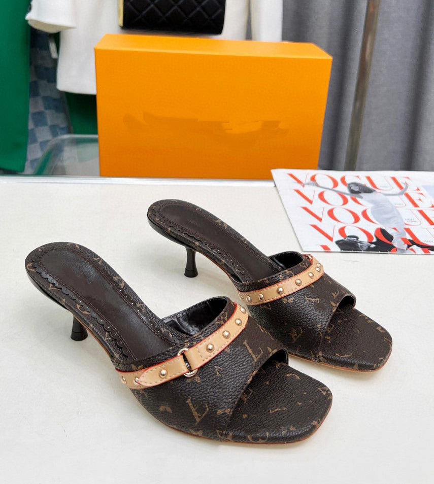 Elegant Printed Strap Sandals