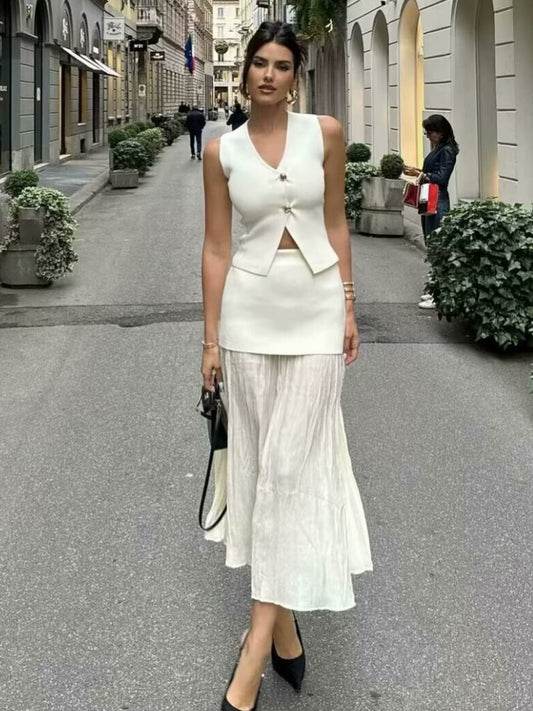 V-neck knit vest long skirt set