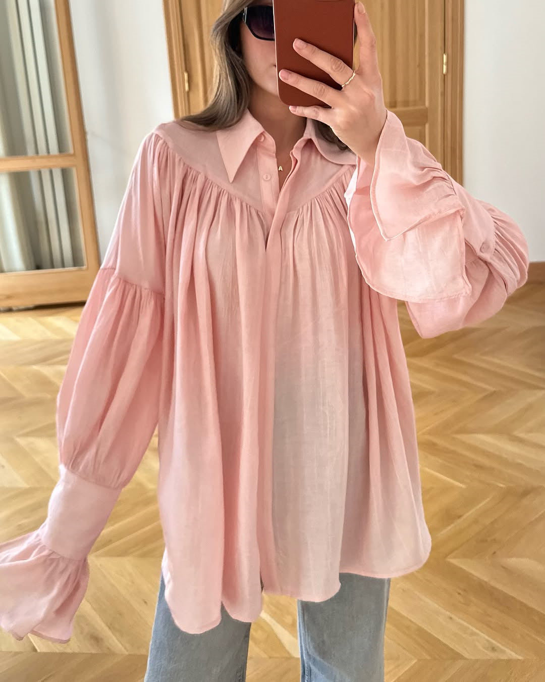 Chic Lantern Sleeve Blouse