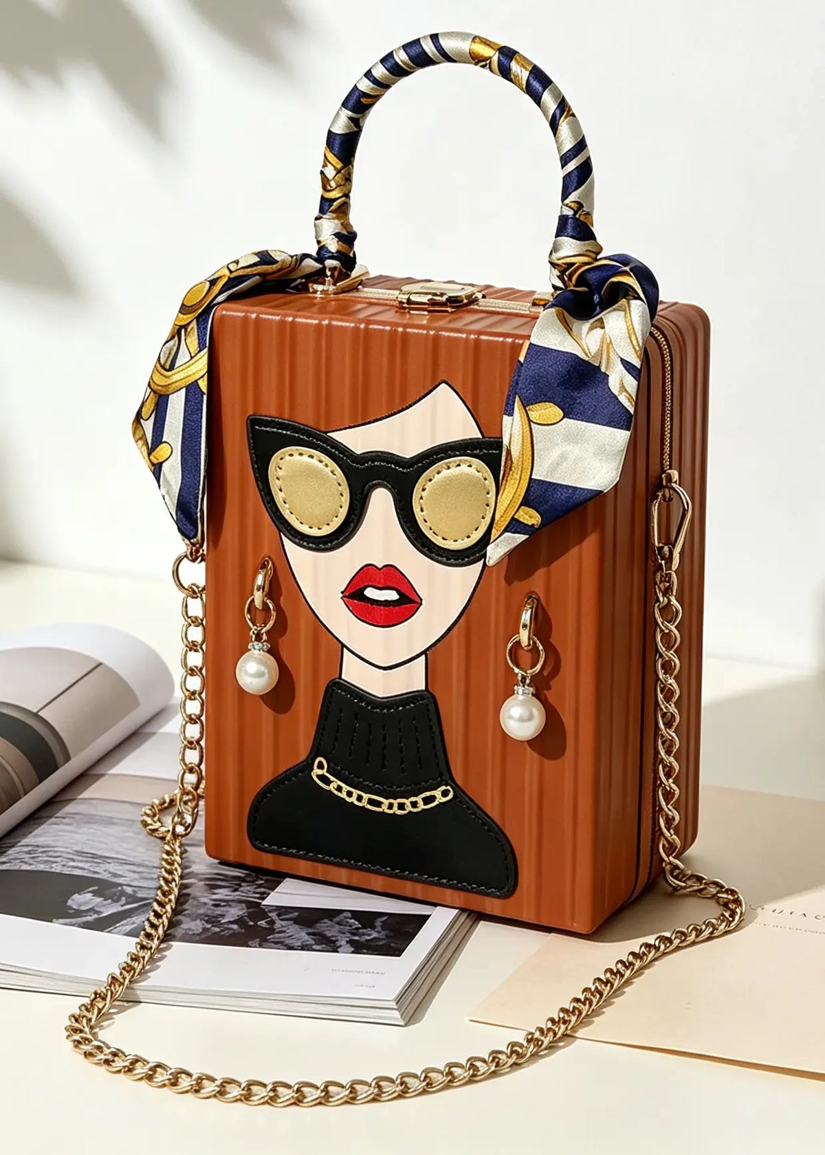 Chic Pop-Art Diva Mini Box Crossbody Bag