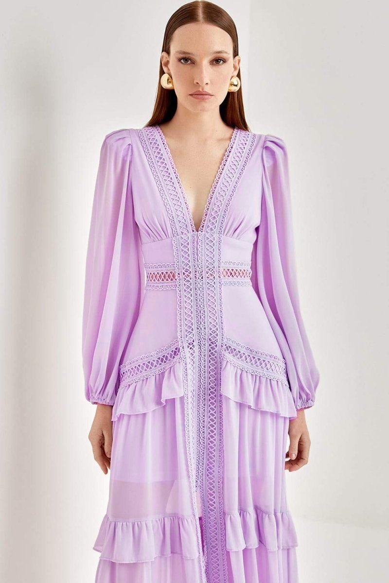 V - neck flounced maxi dress