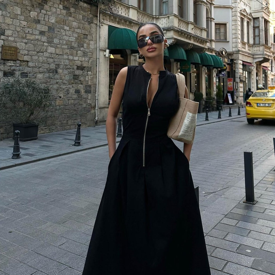 Minimalist Sleeveless Zip Closure Midi Dress