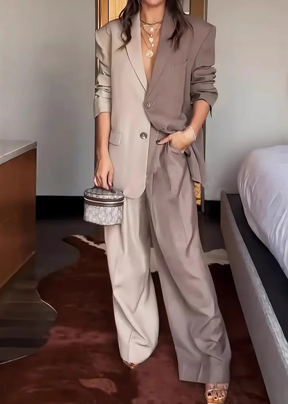 Stylish Two-Tone Blazer Set