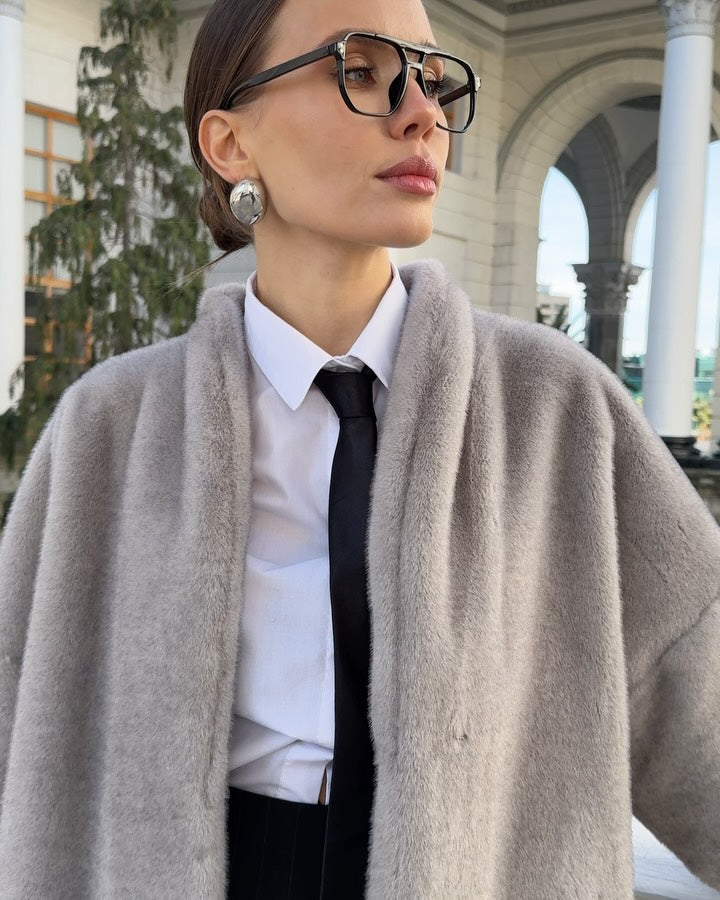 Luxury Faux Mink Fur Coat Women – Elegant Oversized Long Sleeve Plush Jacket for Fall & Winter