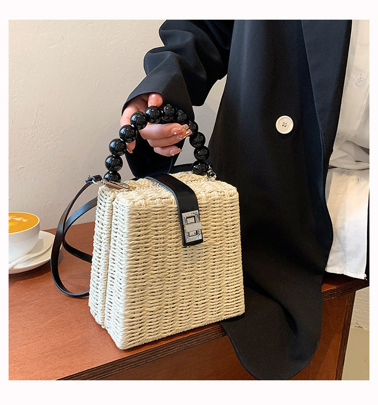 Fashionable beaded handbag