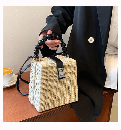 Fashionable beaded handbag
