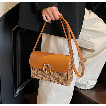Round-mouth woven small square bag