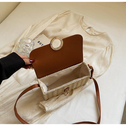 Round-mouth woven small square bag