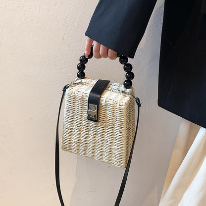 Fashionable beaded handbag