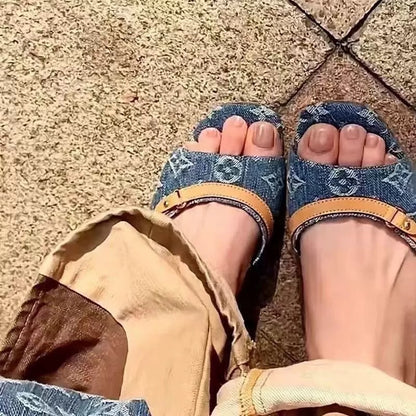 Elegant Printed Strap Sandals