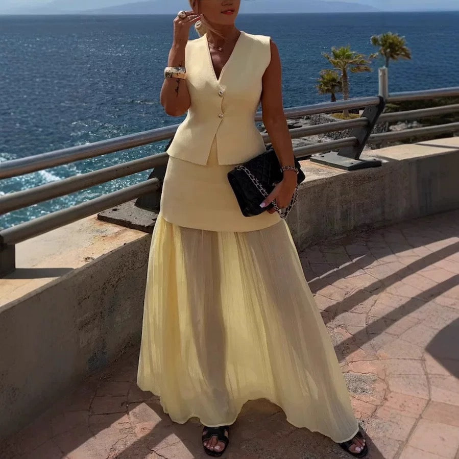 V-neck knit vest long skirt set